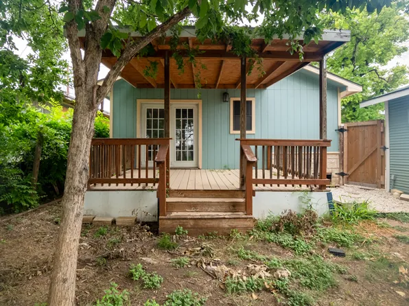 560 W Highland Blvd #2, San Antonio, TX 78210