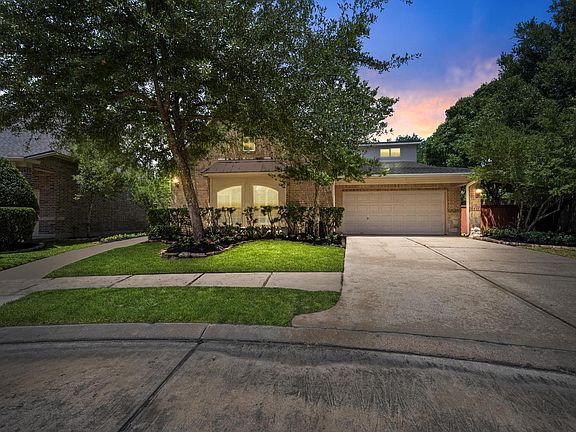 2nd image of 6519 Canyon Cliff Ct