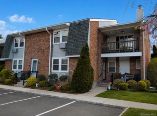 146 Millard Ave #146, West Babylon, NY 11704