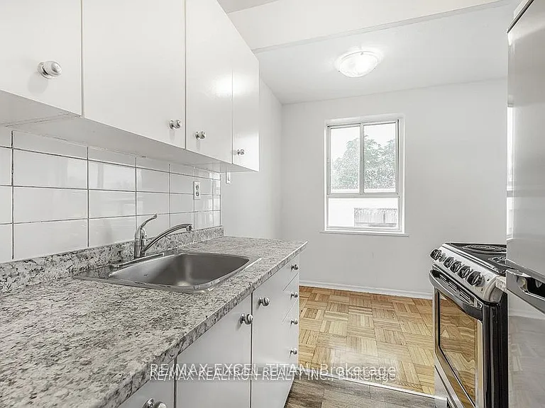 156 Kingston Rd #306 — Photo 18