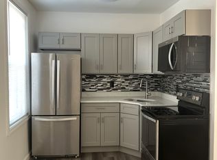 3665 Old York Rd #2R, Philadelphia, PA 19140