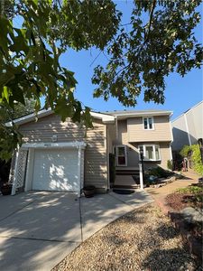 4825 Bay Bridge Ln, Virginia Beach, VA, 23455