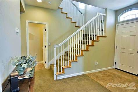 2- Entryway -Staircase