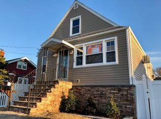 311 Anchor Ave, Oceanside, NY 11572