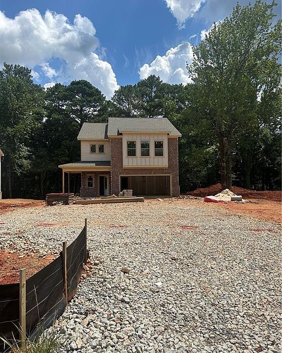 1st image of 646 Paden Dr