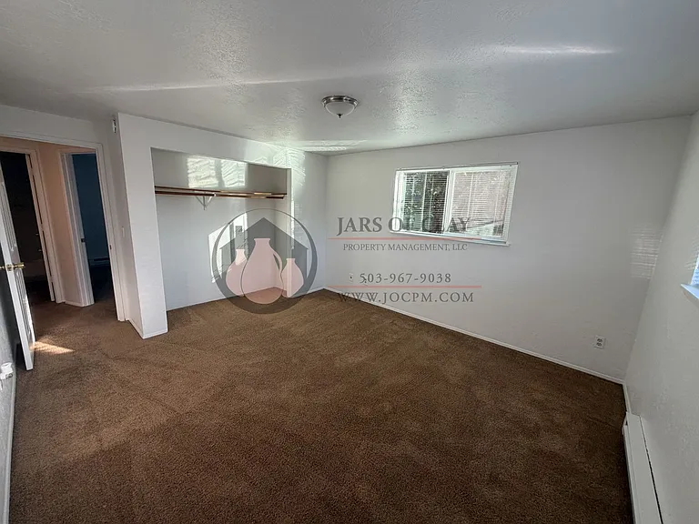 3071 D St NE — Photo 11