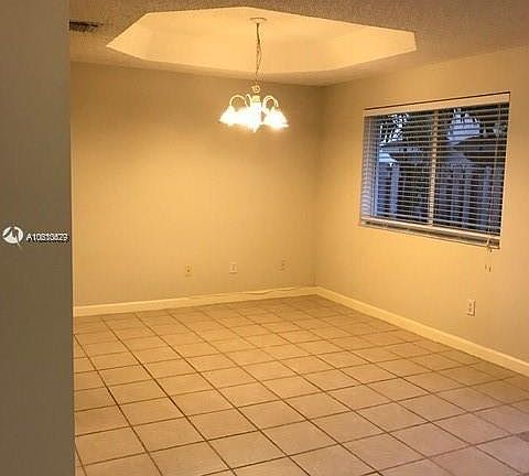 5th image of 11565 NW 51st Ln