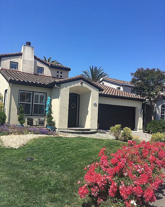 1st image of 18 Pizarro Ave