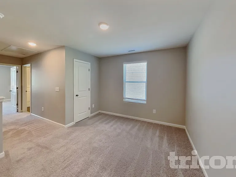 105 Meadow Vista Ln — Photo 16