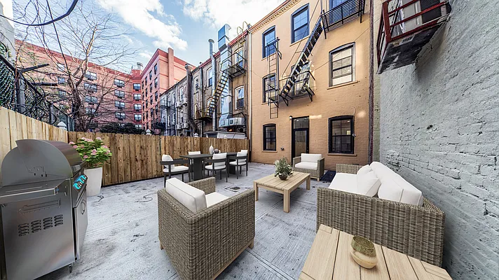 Rented by Platinum Properties | media 16