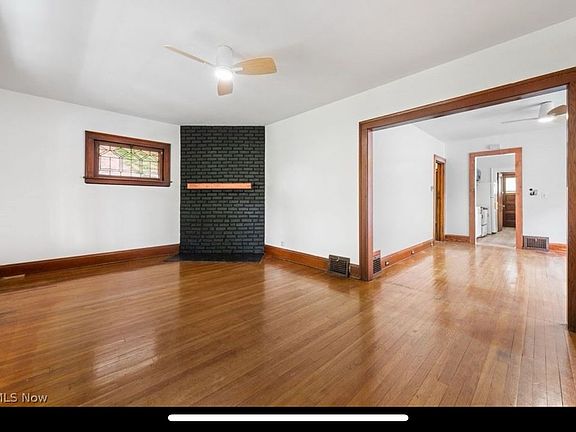 3rd image of 10612 Bernard Ave Unit 2