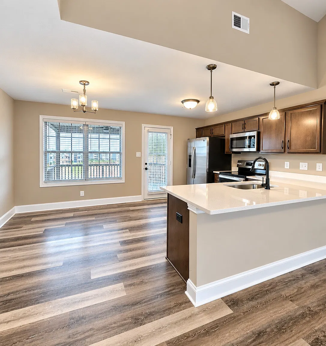 4 bed, 1830 sqft, $2,450 — Photo 2