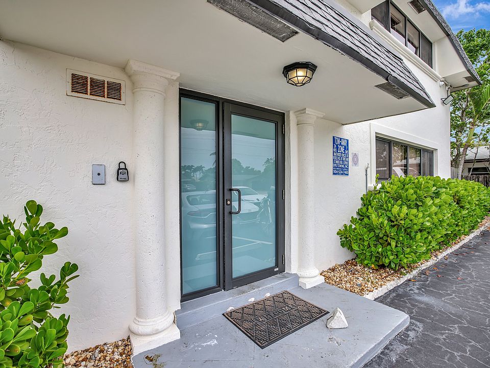 1st image of 5731 NE 18th Ave APT 4