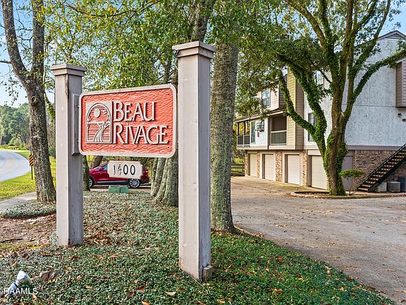 3rd image of 1400 E Bayou Pkwy APT 3A