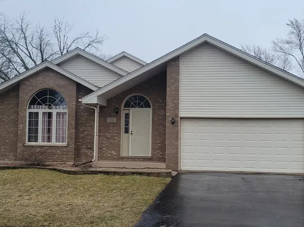5313 Imperial Dr, Richton Park, IL 60471