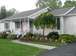 92 Myrtle Ave, Springville, NY 14141