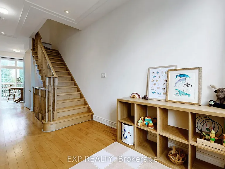 10 Post Oak Dr #10 — Photo 16