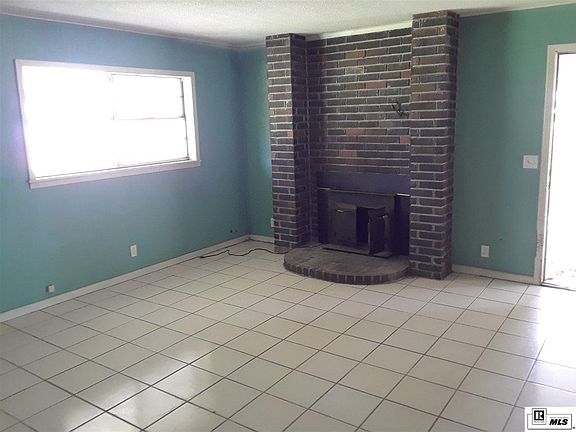 4th image of 15188 Lakeshore Dr