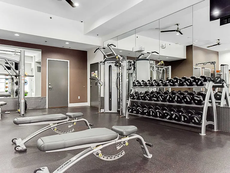 308_University Commons_Interior_Fitness Center_02_web