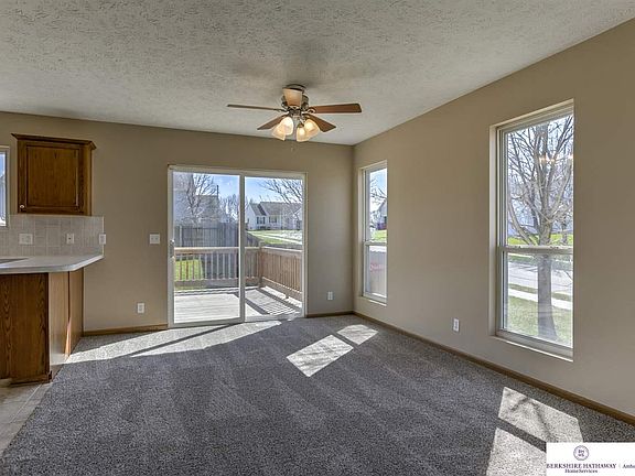 5th image of 2725 Joann Ave