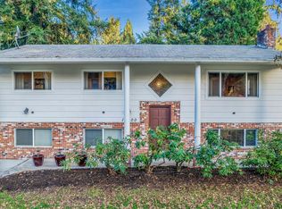 16900 Webster Rd, Gladstone, OR 97027