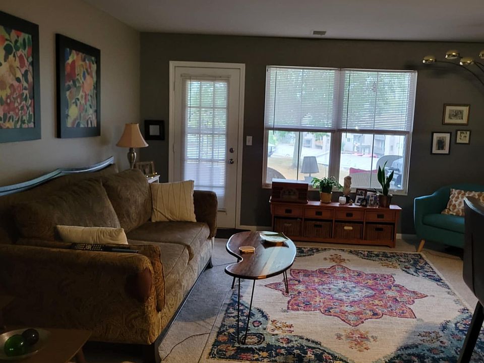 1st image of 2121 W Wyndham Hill Dr NE APT 104