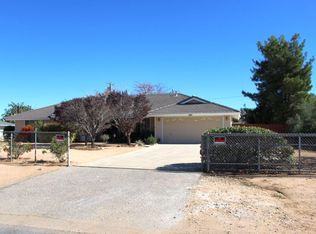 11397 Saratoga Rd, Apple Valley, CA 92308