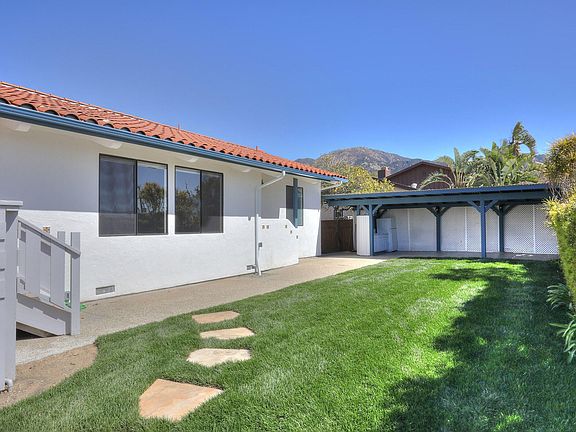 5th image of 2639 Montrose Pl