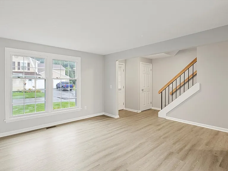 679 Neros Run — Photo 15