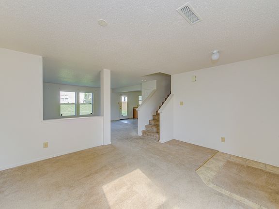 3rd image of 5736 Grassy Bank Dr