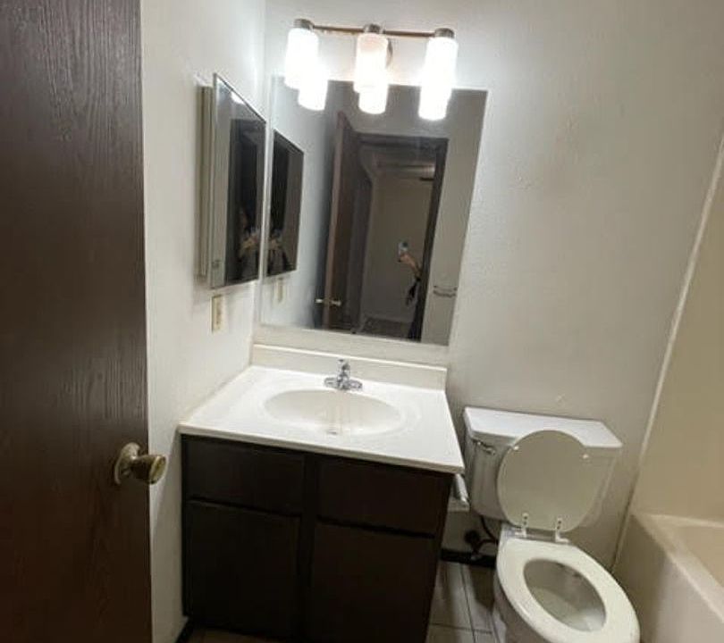 2nd image of 9320 E Osie St APT 5103