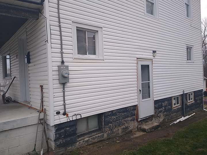 1st image of 115 Smithfield St