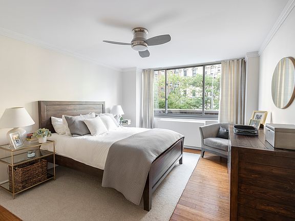 3rd image of 2021 Broadway #2GH