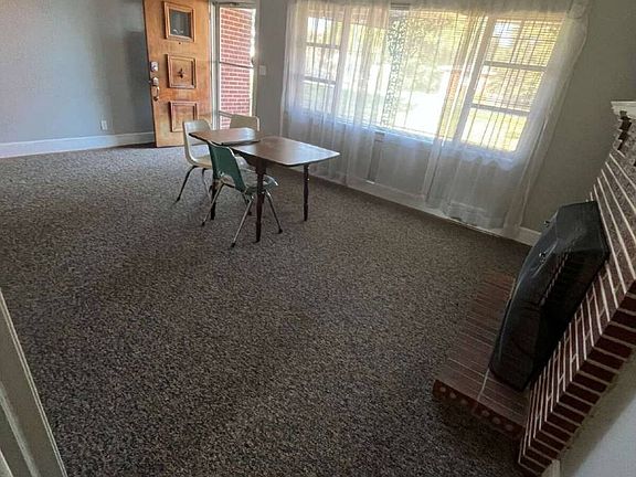 4th image of 3316 Sandy Ridge Rd