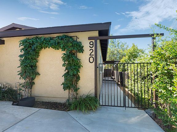 3rd image of 920 Bower Way