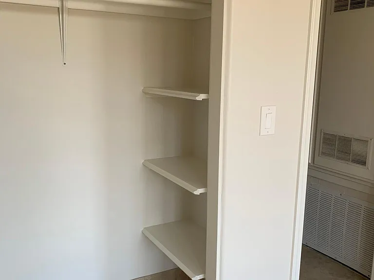 3969 Mahaila Ave — Photo 24