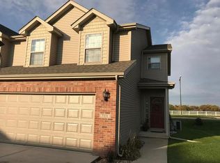 7131 N Thomas Davis Dr, Peoria, IL 61615