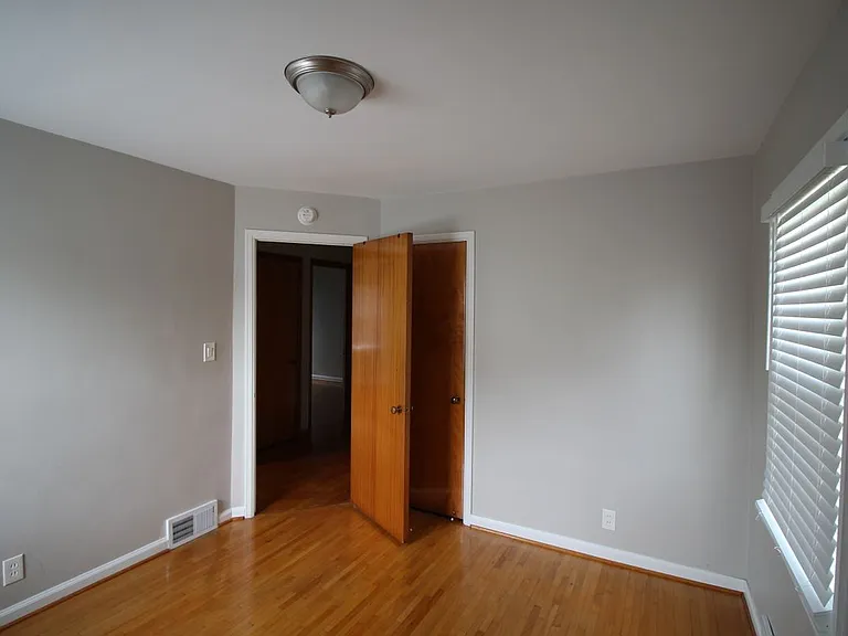 10427 S Morrow Cir — Photo 4