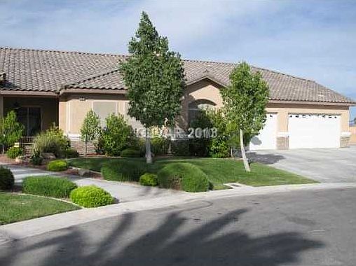 2nd image of 8322 Jeeves Cir