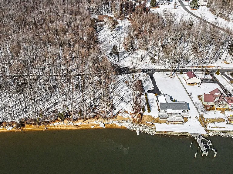 151 Fawn Dr — Photo 6