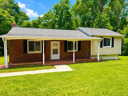 100 Haynes Ave Photo 1