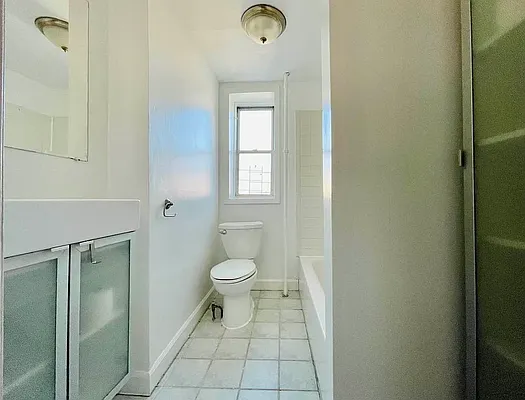 Rented by Level Group | media 7