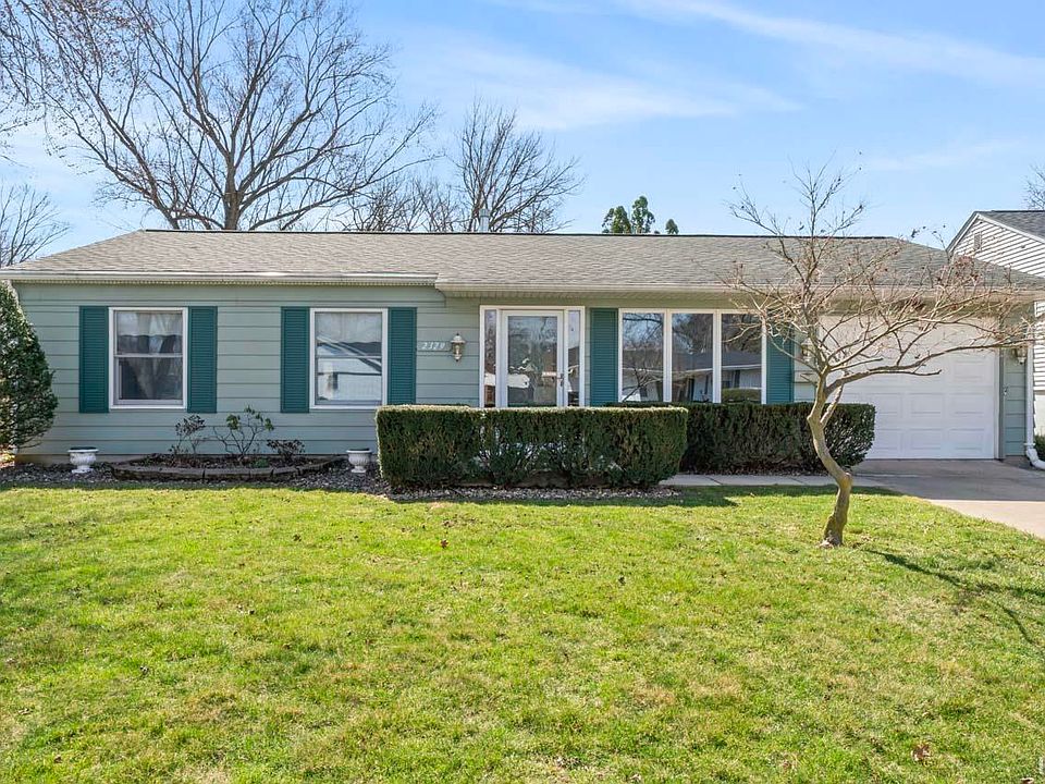 1st image of 2329 Dakota Dr