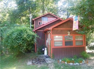 170 Camp Nix Rd, Lobelville, TN 37097