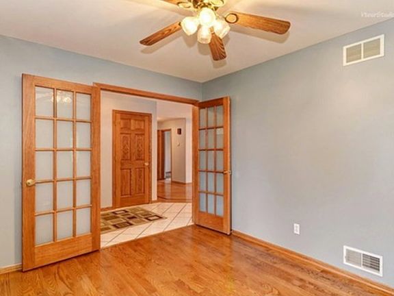 4th image of 205 S Virginia St