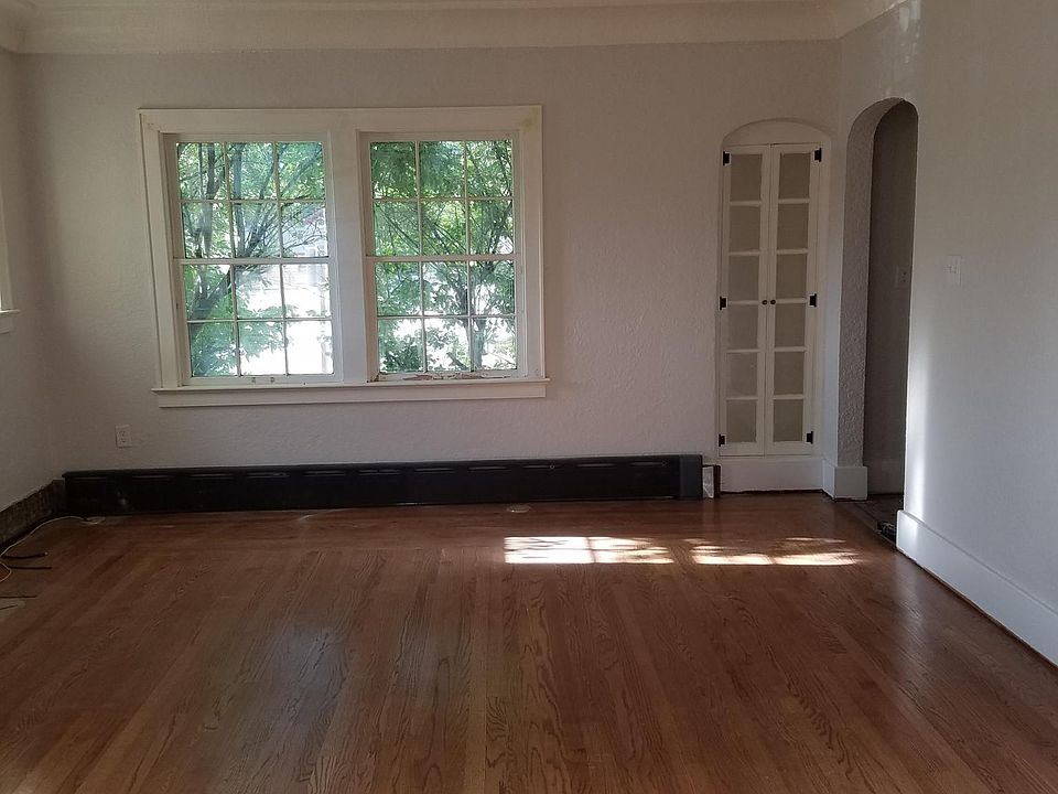 1st image of 914 Grand Ave