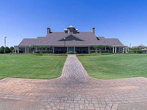 4th image of 12 Cypress Point Dr SW