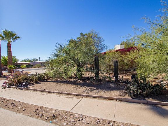 3rd image of 5622 S Oriole Ave