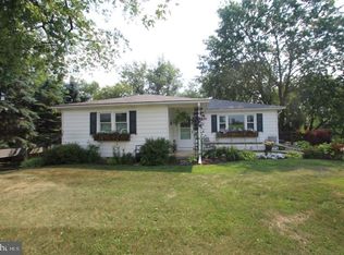 80 N Colebrook Rd, Manheim, PA 17545