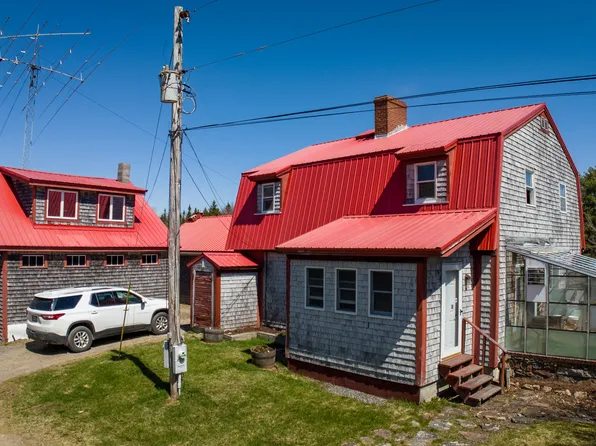 84 Steam Mill Road, Robbinston, ME 04671
